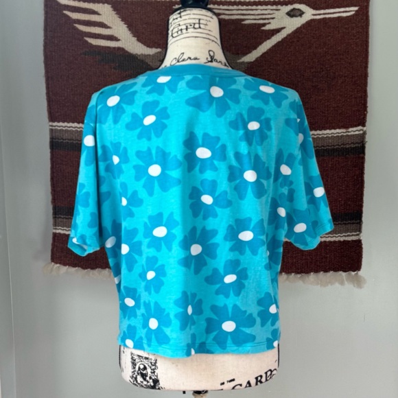 Big Bud Press Daisy Print Cropped Tee - Picture 4 of 8